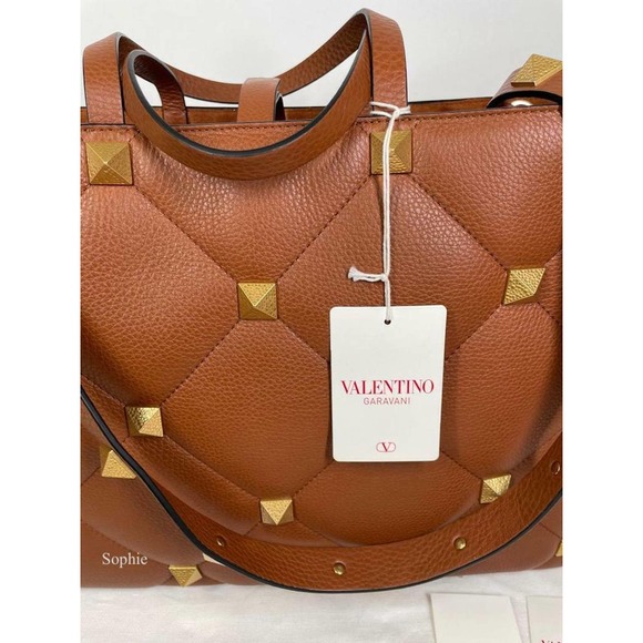NEW NWT VALENTINO GARAVANI LARGE ROMAN STUD TAN LEATHER TOTE BAG PURSE - Picture 7 of 10